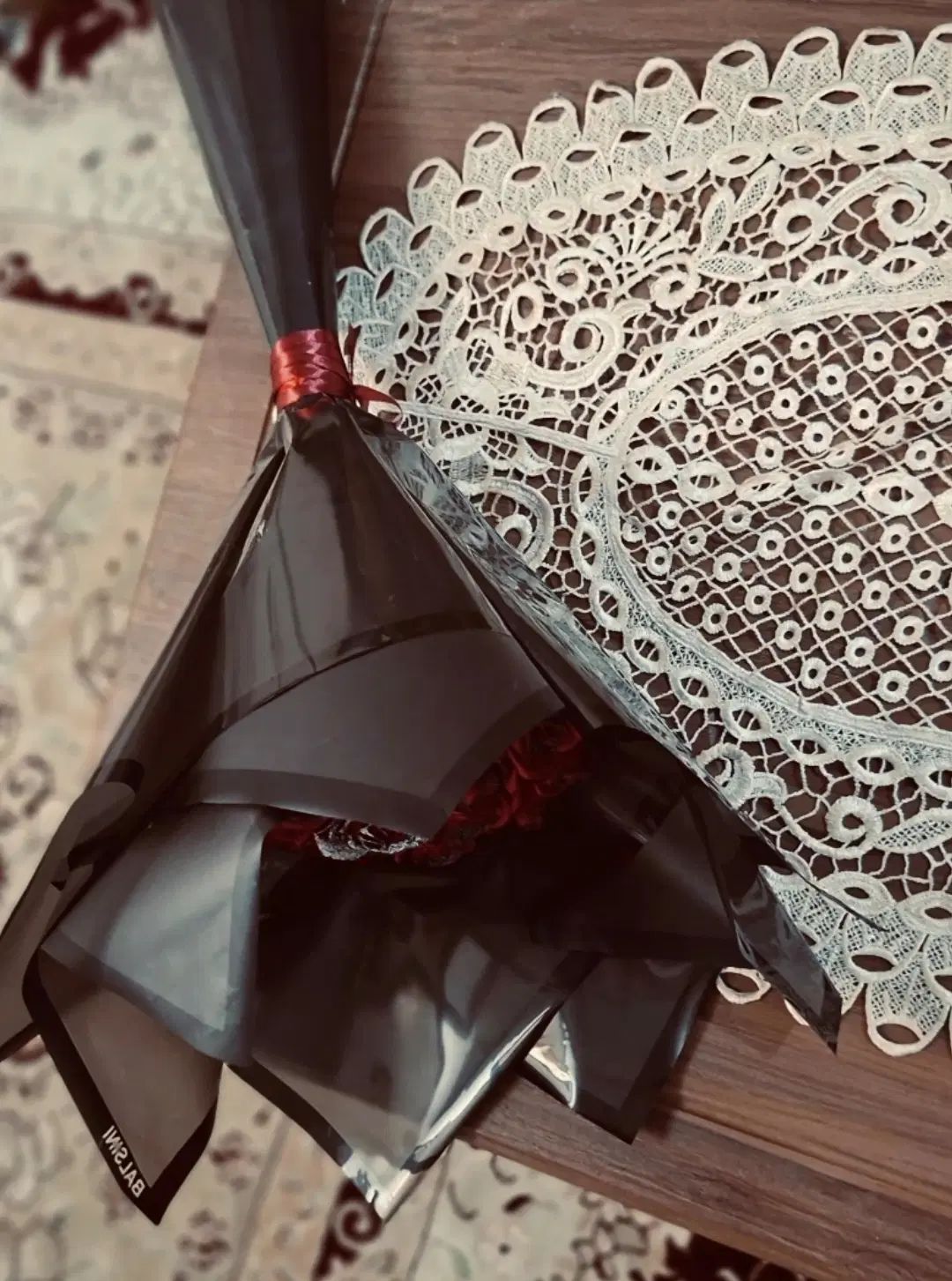 دسته گل جاودان|گل مصنوعی|کرج, اصفهانی‌ها|دیوار