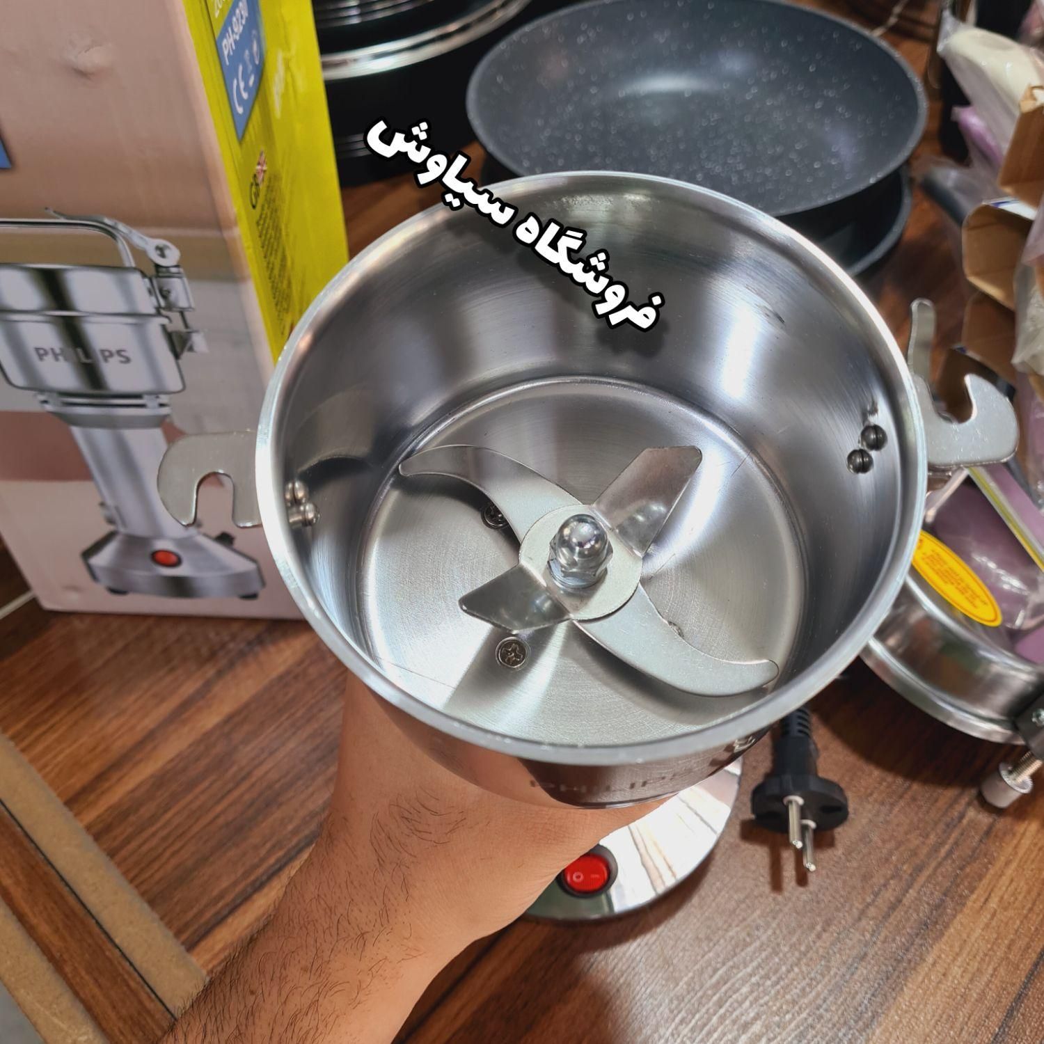 آسیاب ۲۰۰ گرمی فیلیپس ۲۵۰۰ وات تمام استیل|خردکن، آسیاب، غذاساز|تهران, تهرانسر شرقی|دیوار