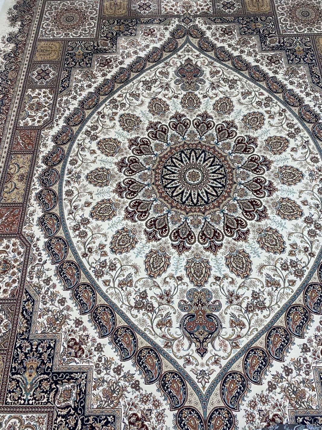 دو تخته فرش ۱۲متری ۷۰۰شونه|فرش|شهریار, |دیوار