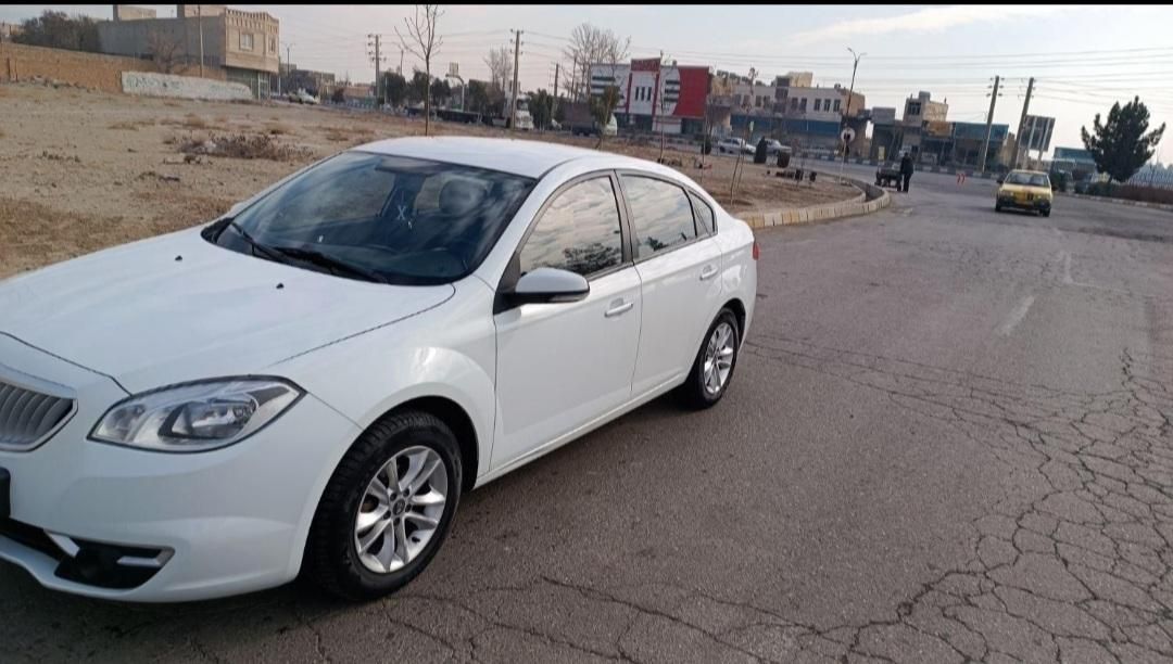 برلیانس H330 دنده‌ای 1650cc، مدل ۱۴۰۰|خودرو سواری و وانت|تهران, اکباتان|دیوار
