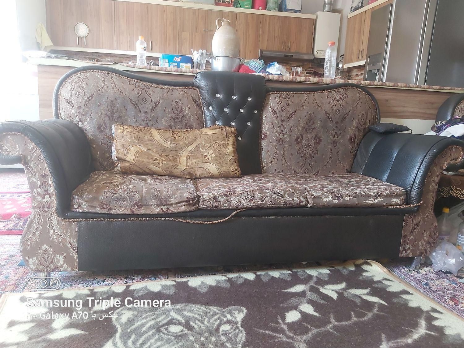 مبلمان ۷نفره راحتی چوب|مبلمان خانگی و میز عسلی|مشهد, ولیعصر (شهرک غرب)|دیوار