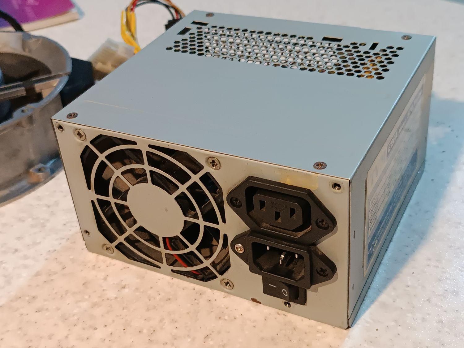 پاور/ منبع تغذیه کامپیوتر و فن cpu و فن ژاپنی|قطعات و لوازم جانبی رایانه|تهران, جهاد|دیوار