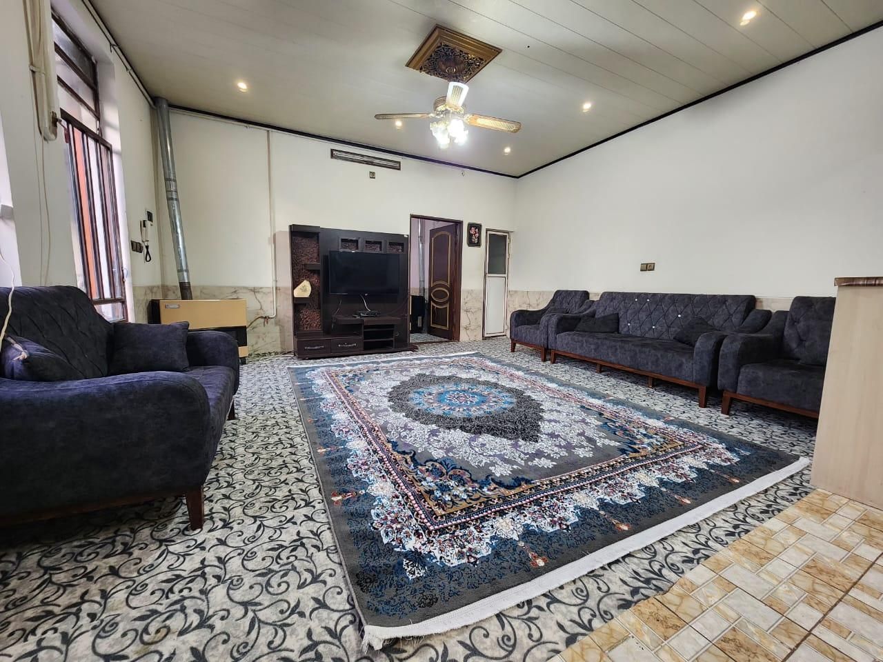 اجاره ویلا باغبهادران باغ بهادران باغبادران|اجارهٔ کوتاهمدت ویلا و باغ|اصفهان, سعادتآباد|دیوار