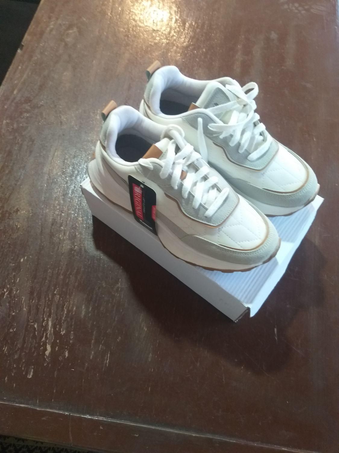 حراج صد جفت کفش زنانه ومردانه وبچگانه|کیف، کفش، کمربند|بناب, |دیوار