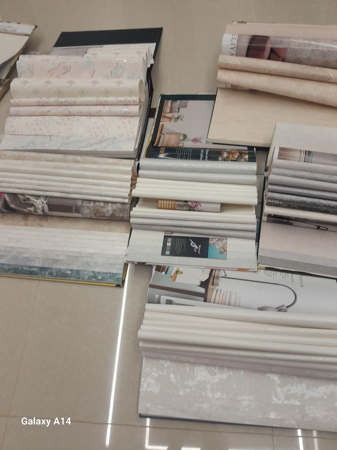 نصب وفروش کاغذ دیواری ،رولی ۳۵۰تومن وارداتی|خدمات پیشه و مهارت|بوشهر, |دیوار