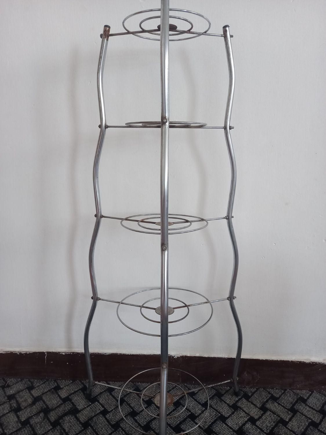 پایه قابلمه|آب‌چکان و نظم‌دهنده ظروف|زاهدان, |دیوار