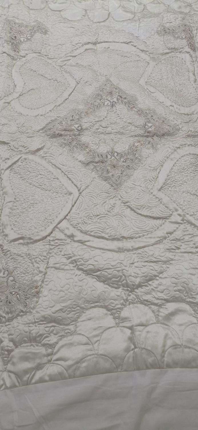 لحافت گلدوزی شده|رختخواب، بالش، پتو|مشهد, کارمندان دوم|دیوار