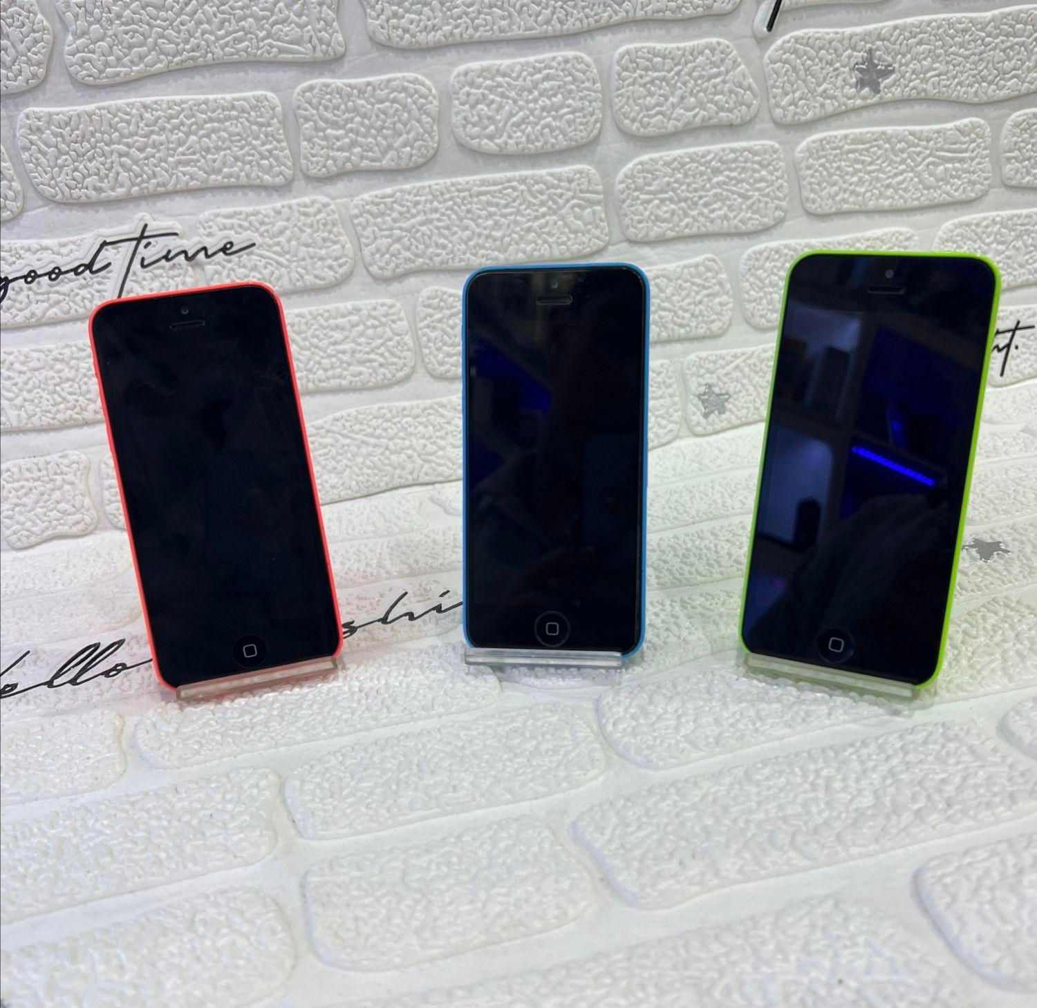 اپل iPhone 4s با حافظهٔ ۱۶ گیگابایت|موبایل|تهران, شیخ هادی|دیوار