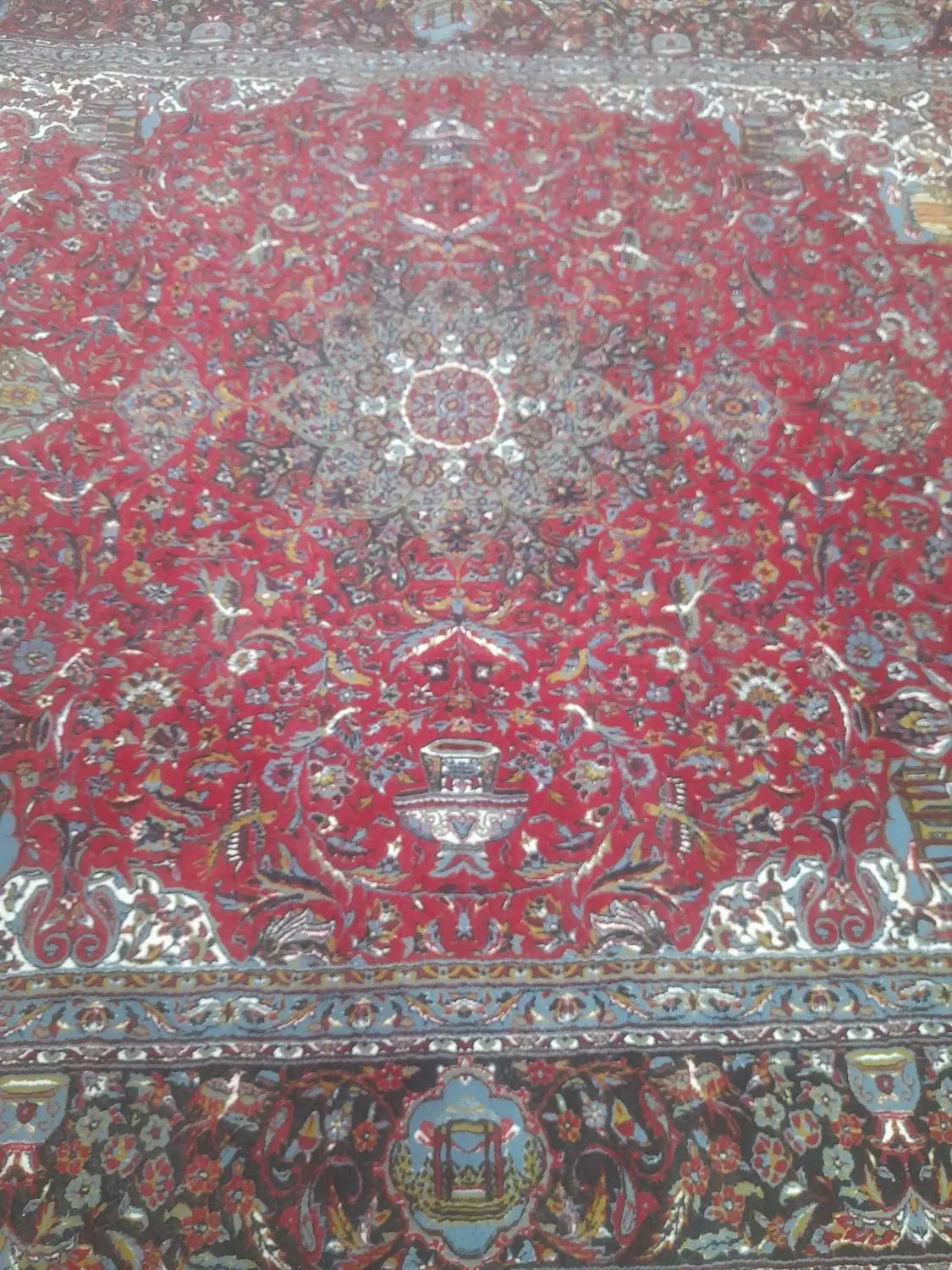 دو عدد فرش ماشینی ویک عدد گلیم فرش وصندلی اداری|فرش|بندر گناوه, |دیوار