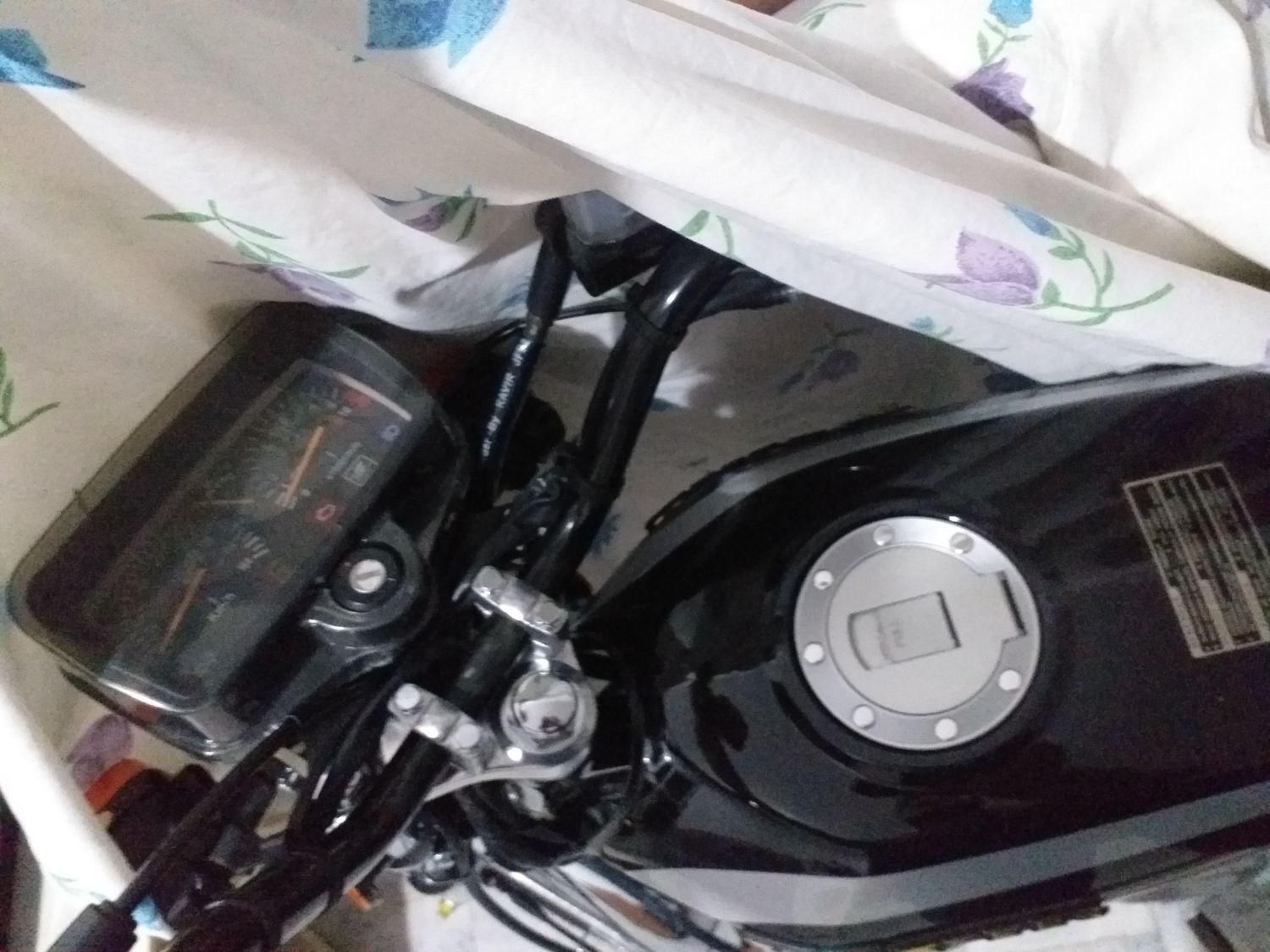 موتور تخت کویر مشکی ۲۰۰ خشک|موتورسیکلت|سنندج, |دیوار