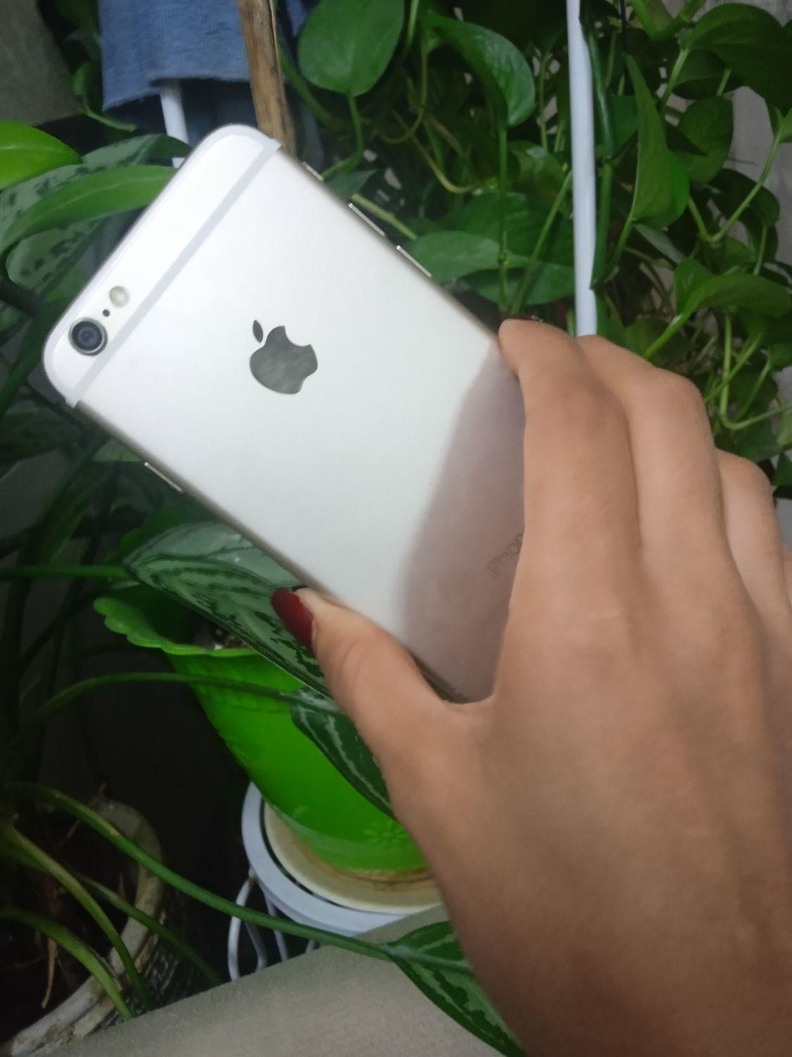 اپل iPhone 6 با حافظهٔ ۱۶ گیگابایت|موبایل|اصفهان, شهرک ولیعصر|دیوار