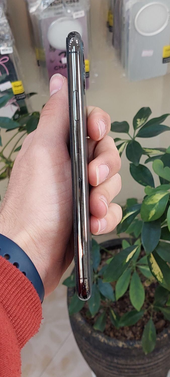 اپل iPhone 11 Pro Max با حافظهٔ ۵۱۲ گیگابایت|موبایل|مشهد, عامل|دیوار