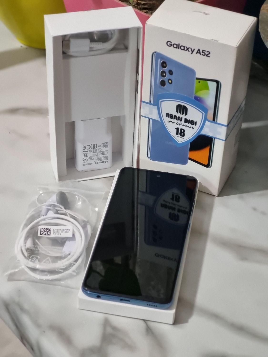 سامسونگ Galaxy a52 بدون نقطه‌ نقد و معاوضه|موبایل|مشهد, کوی سیدی|دیوار
