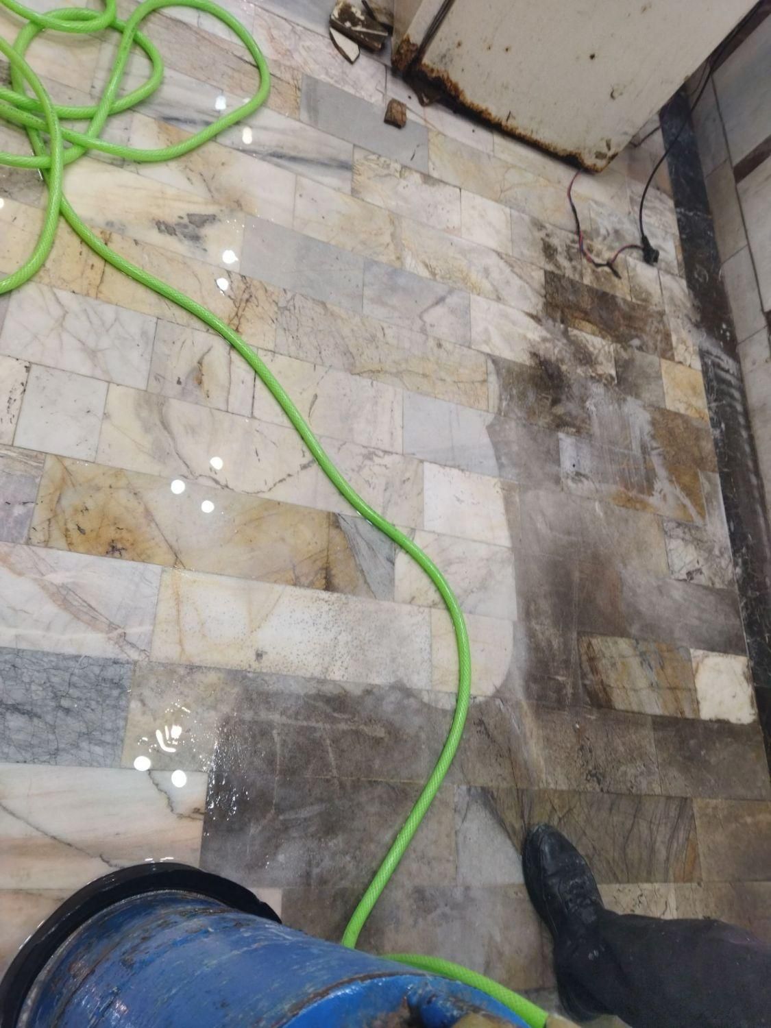 کفسابی|خدمات نظافت|آستانه اشرفیه, |دیوار