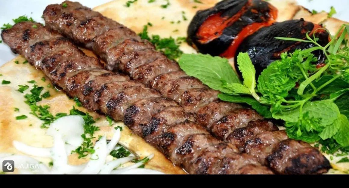 صندوق دار خانوم تخته کارنیروی ساده خانم پیک موتوری|استخدام خدمات فروشگاه و رستوران|کرمان, |دیوار
