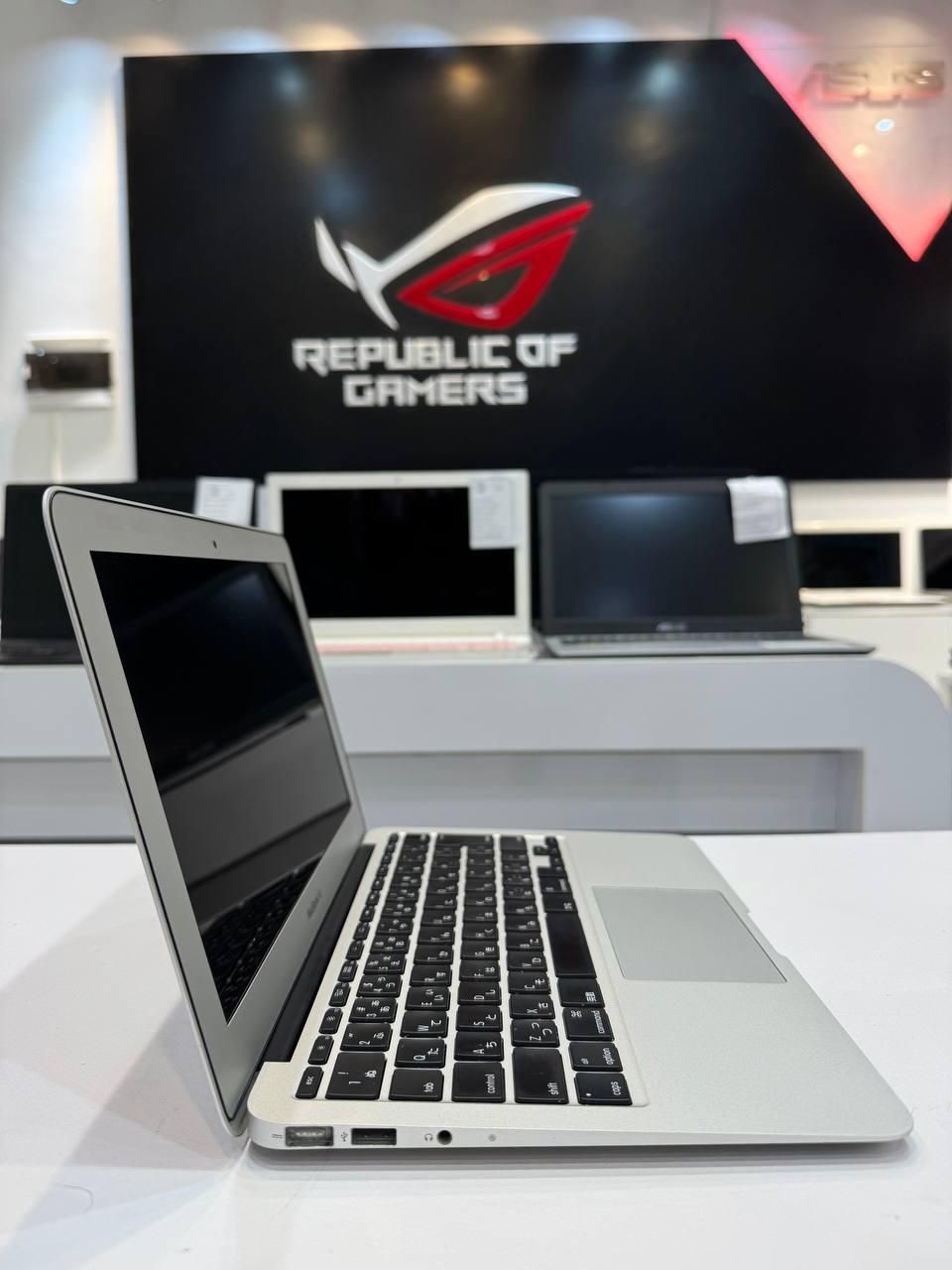 MacBook air i5|رایانه همراه|مشهد, جانباز|دیوار
