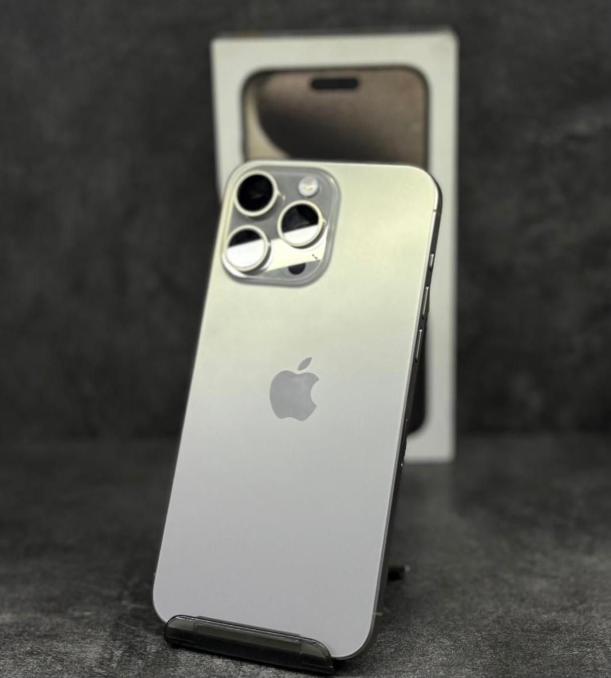 اپل iPhone 15 Pro Max با حافظهٔ ۲۵۶ رجیستر شده|موبایل|اصفهان, خانه اصفهان|دیوار