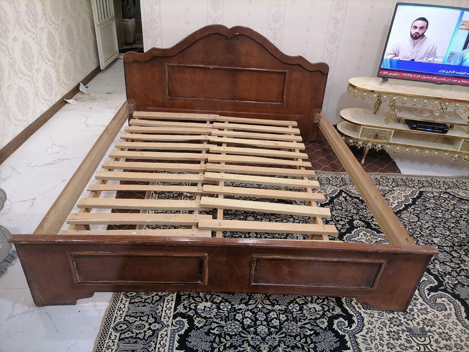 تخت وتشک|تخت و سرویس خواب|قم, نیروگاه|دیوار