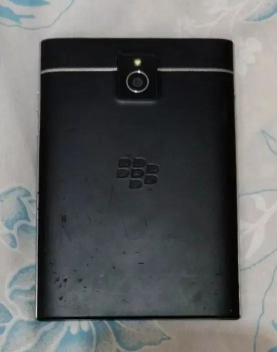 بلکبری پاسپورت BlackBerry Passport|موبایل|کرج, شاهین‌ویلا|دیوار