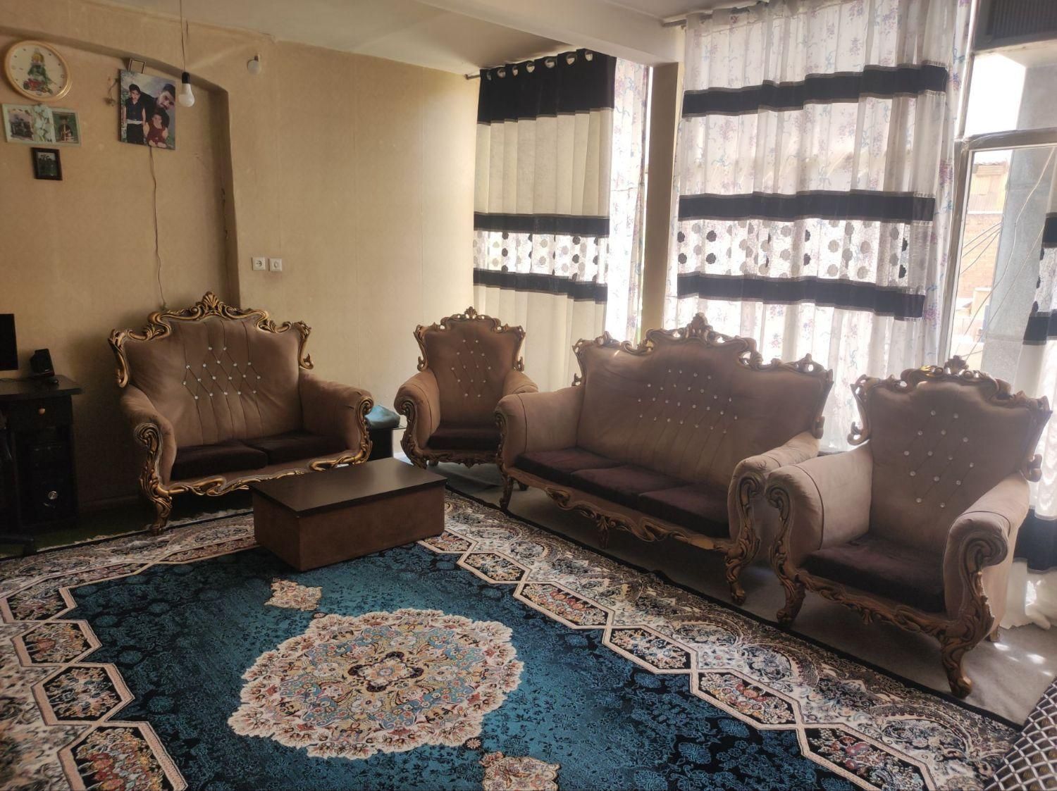 خانه حیاط دار (ویلایی) دربستی|اجارهٔ خانه و ویلا|تهران, دولاب|دیوار