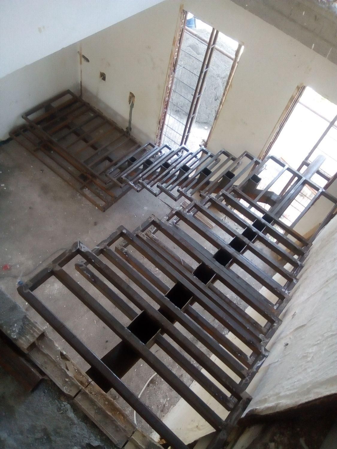 جوشکاری سیار ساختمان طراحی واجرای  پله (حاجی زاده)|خدمات پیشه و مهارت|رشت, یخسازی|دیوار