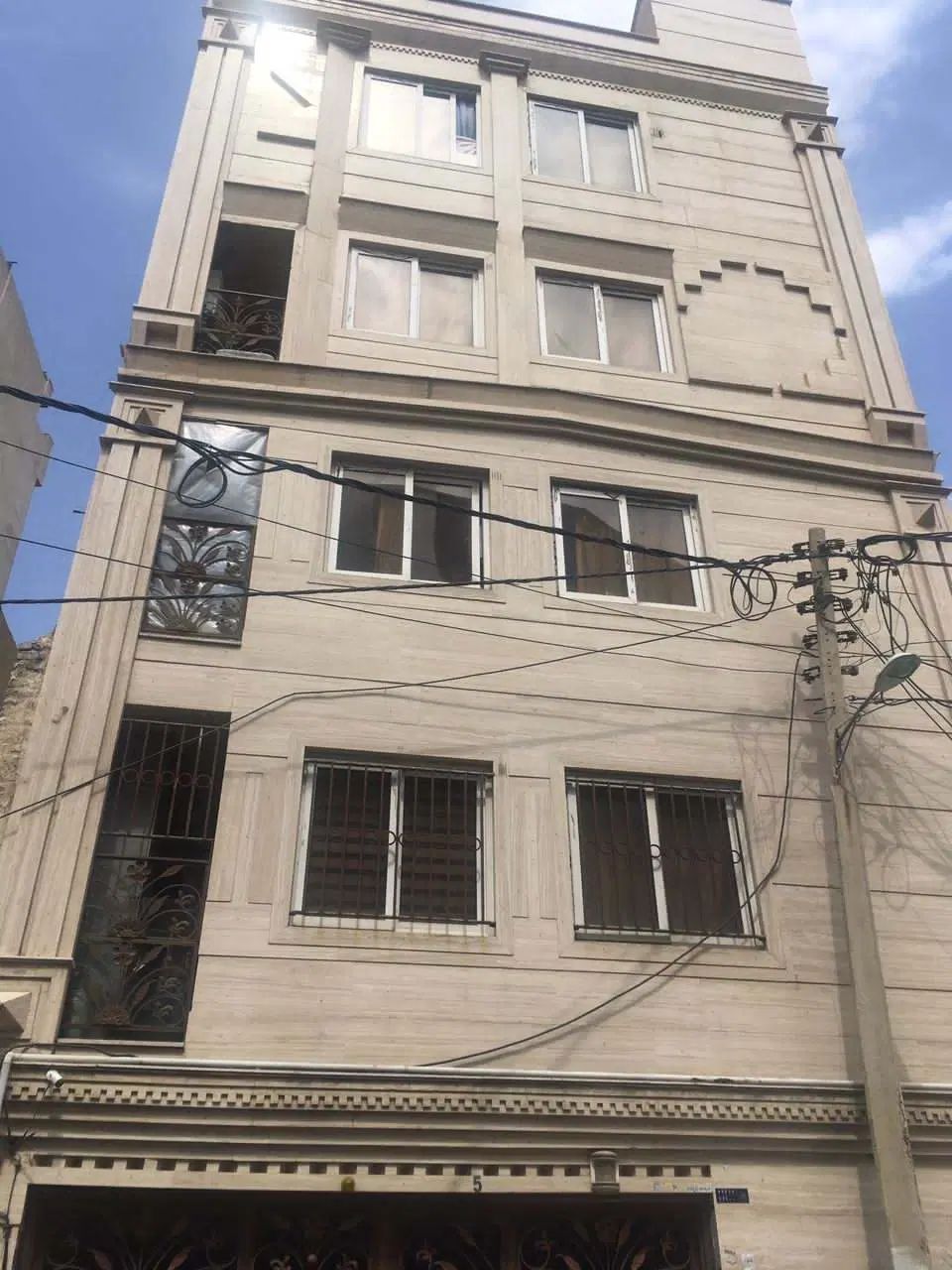 فروش۱۶۰ متر آپارتمان زعفرانیه/تاپ لوکیشن/سند شخص|فروش آپارتمان|تهران, زعفرانیه|دیوار
