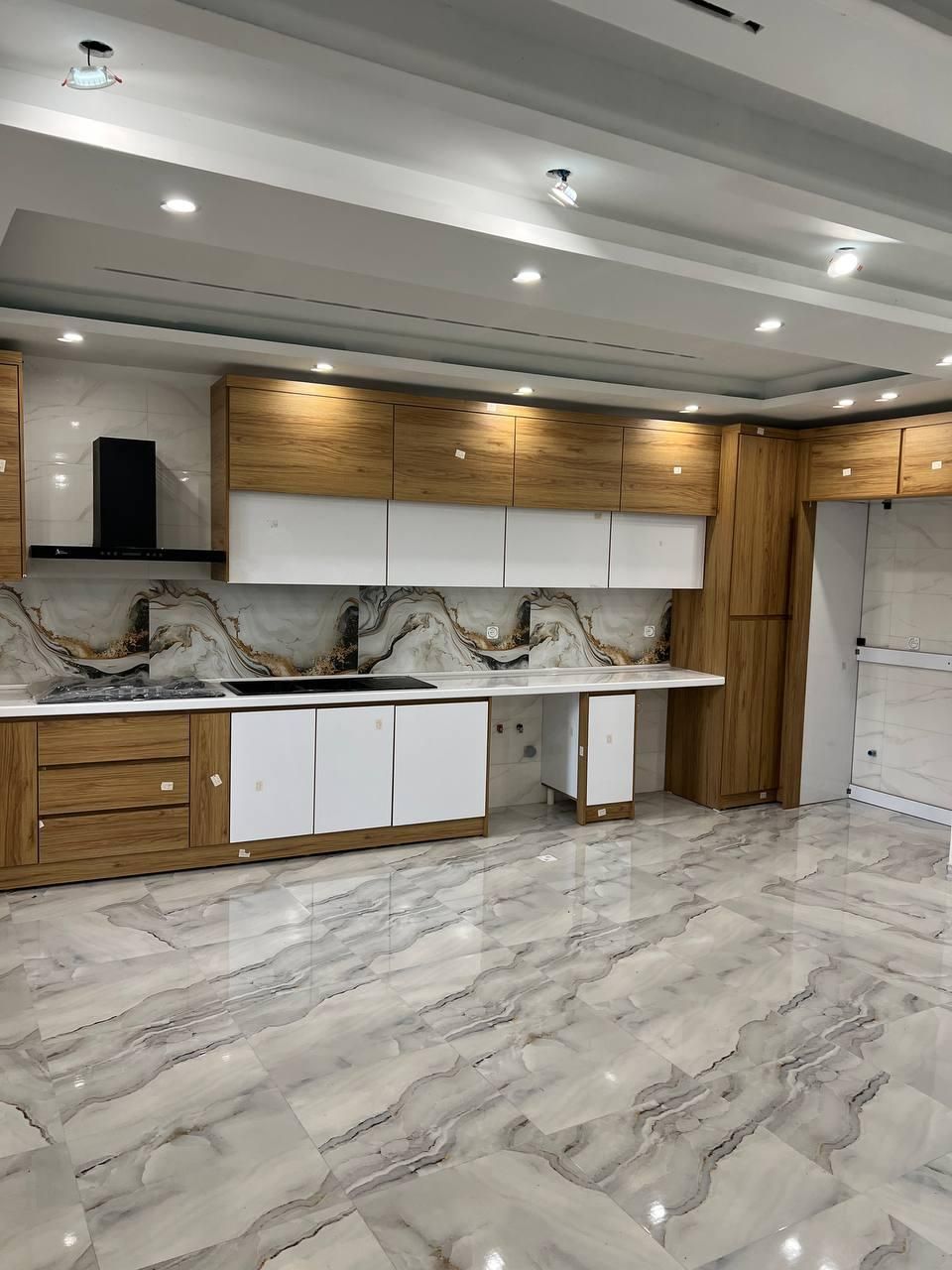 انواع کابینت و کمد|جاکفشی، کمد، دراور|صومعه‌سرا, |دیوار