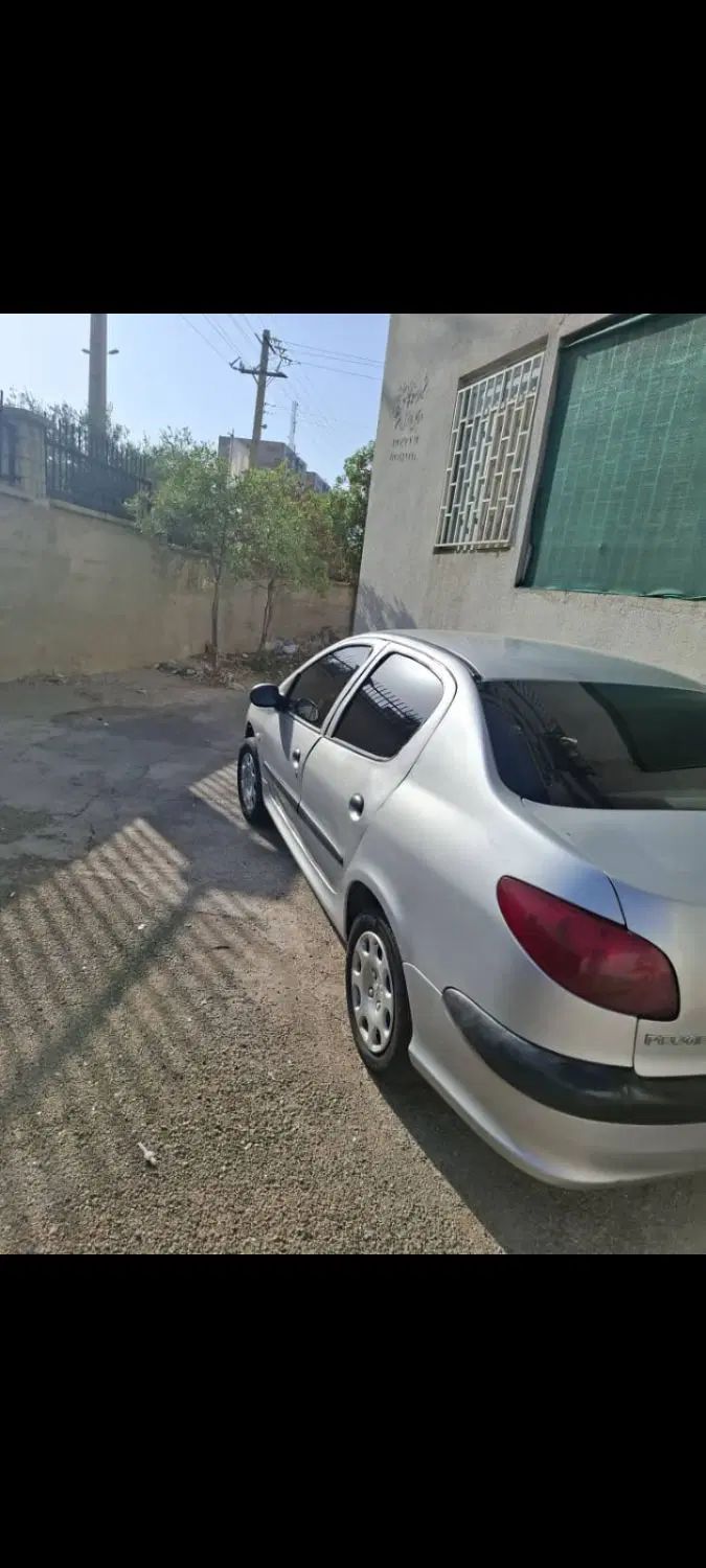 با سلام پژو تیپ۲۰۶تیپ ۵مدل۸۶ فرانسوی وارداتی|خودرو سواری و وانت|صدرا-فارس, فاز ۱|دیوار