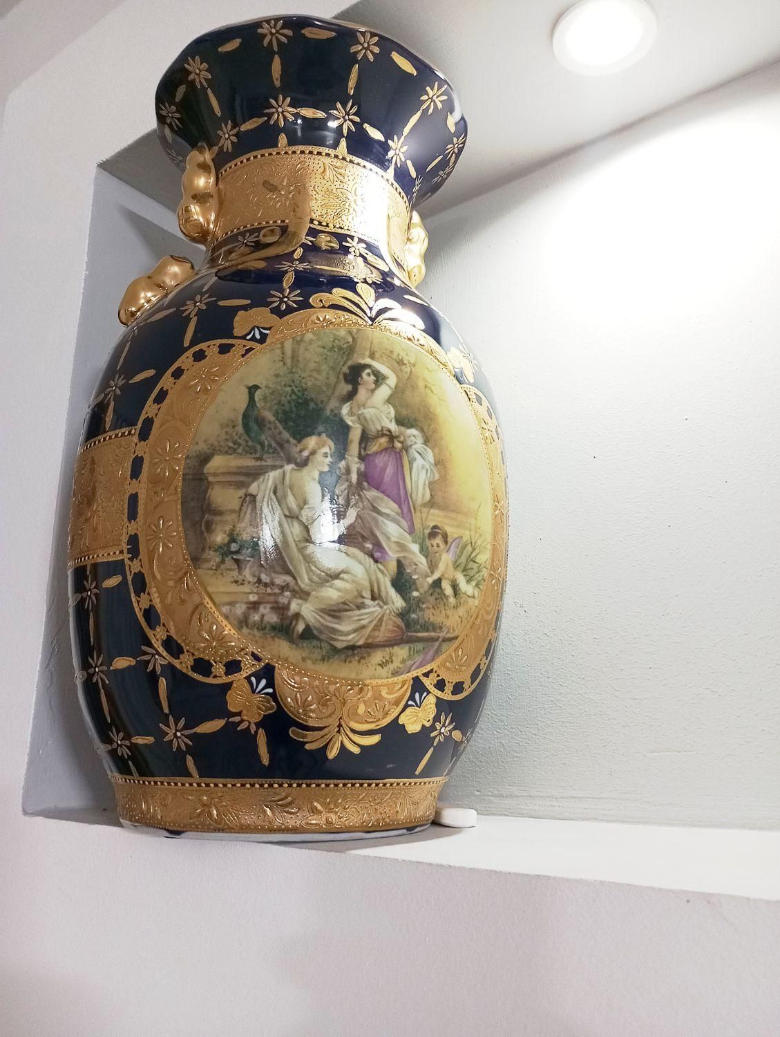 گلدان لیلی ومجنون ایتالیا|صنایع دستی و سایر لوازم تزئینی|شیراز, شهرک ترکان|دیوار