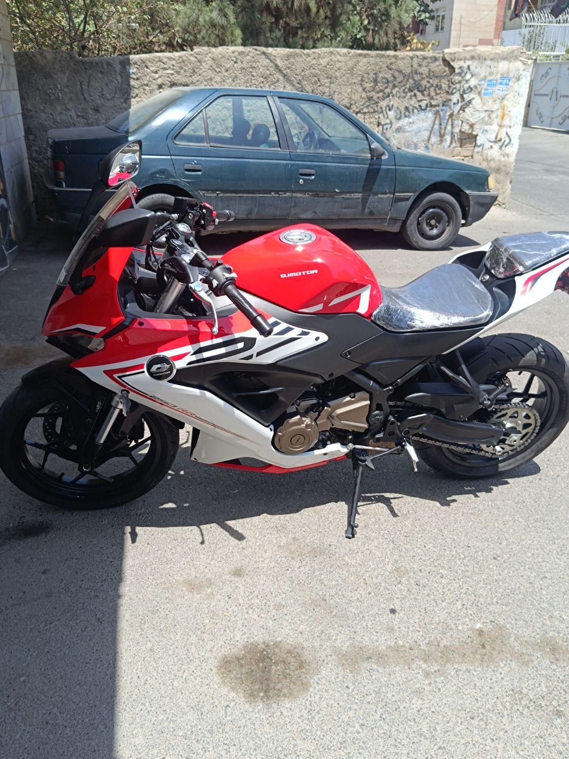 کیوجی250rr|موتورسیکلت|کرج, اصفهانی‌ها|دیوار