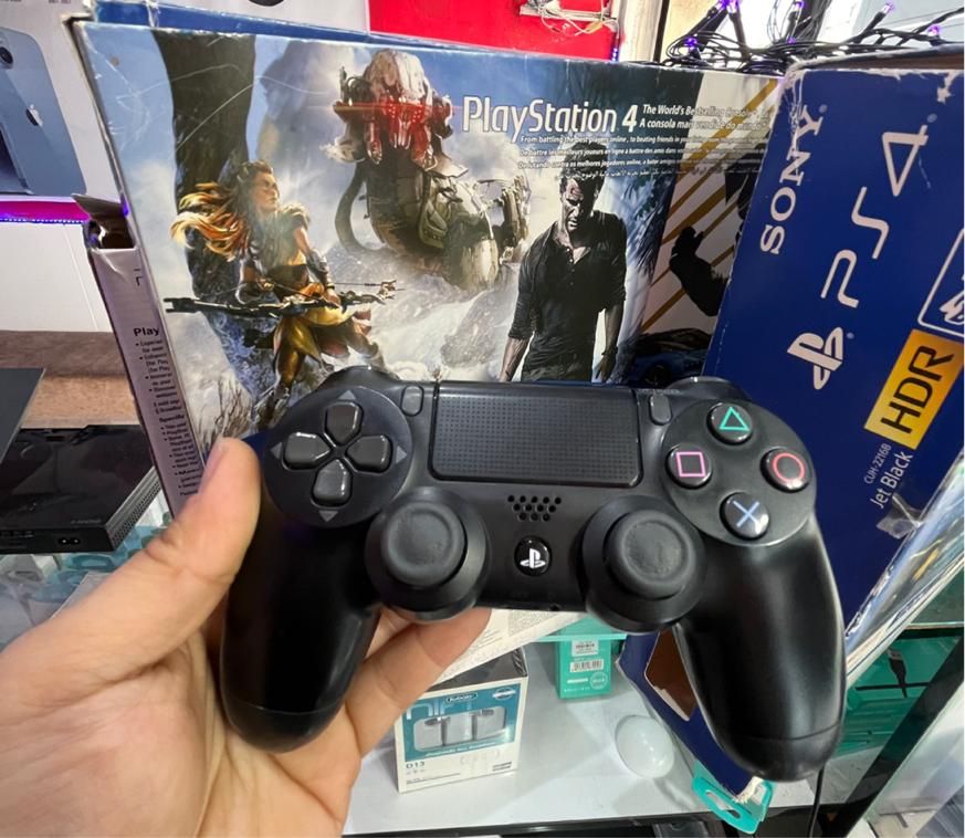 دسته بازی ps4 استوک اورجینال در تعداد|کنسول، بازی ویدئویی و آنلاین|آمل, |دیوار