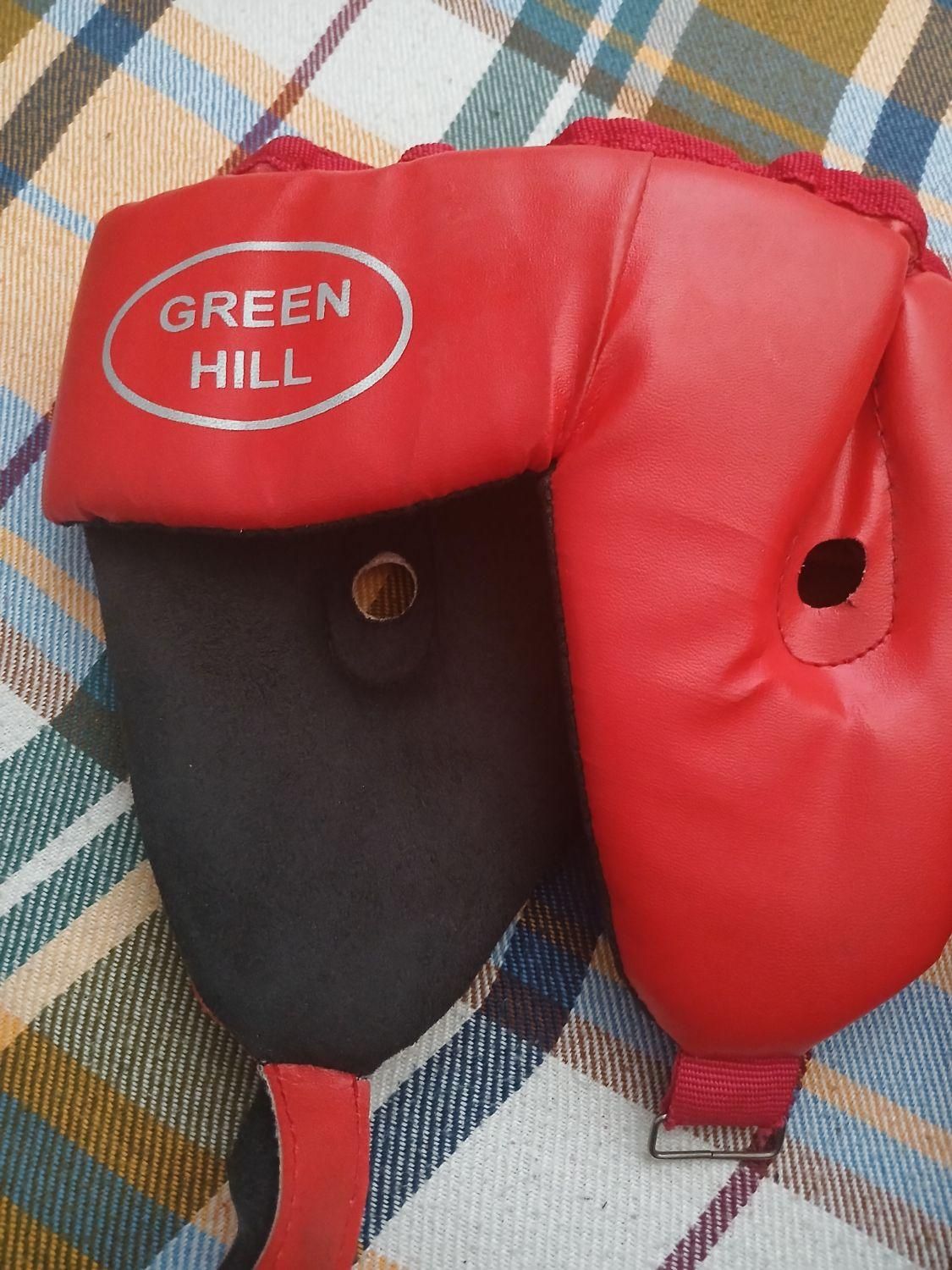 تعدادی وسایل ووشو|تجهیزات ورزشی|داران, |دیوار