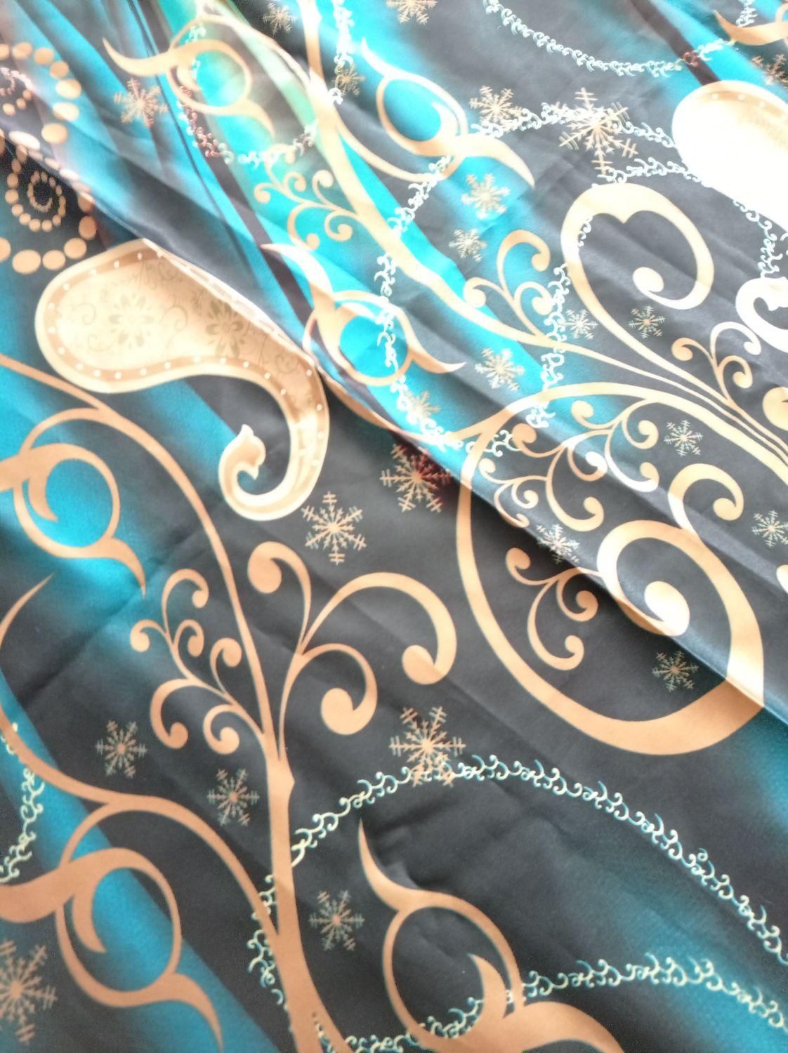 پارچه ساتن|لوازم خیاطی و بافتنی|شاهینشهر, گرگاب|دیوار