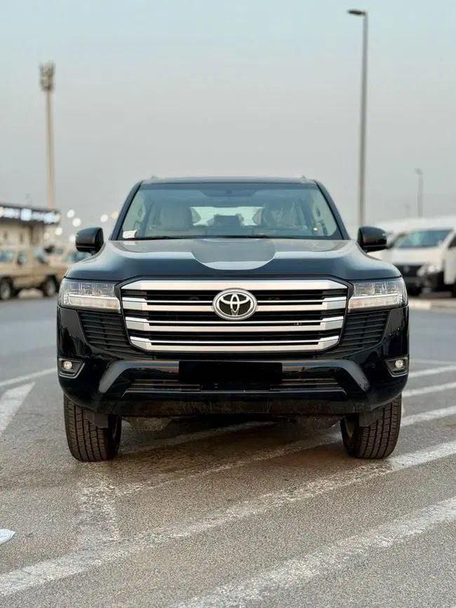 تویاتا لندکروز GXR2025پلاک منطقه آزادگذر 10ساله|خودرو سواری و وانت|تبریز, |دیوار