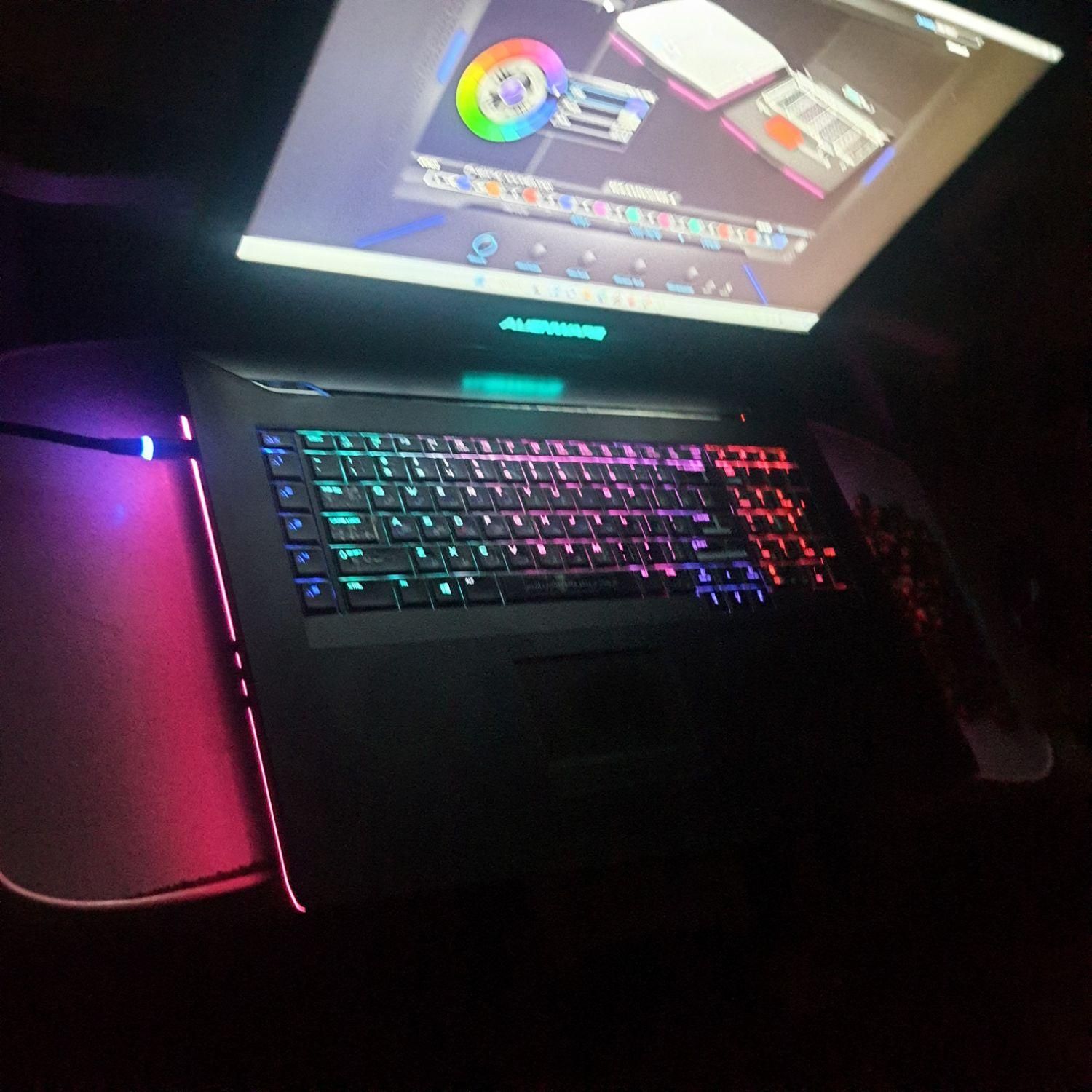 لپتاپ دل alienware18|رایانه همراه|صدرا-فارس, فاز ۲|دیوار
