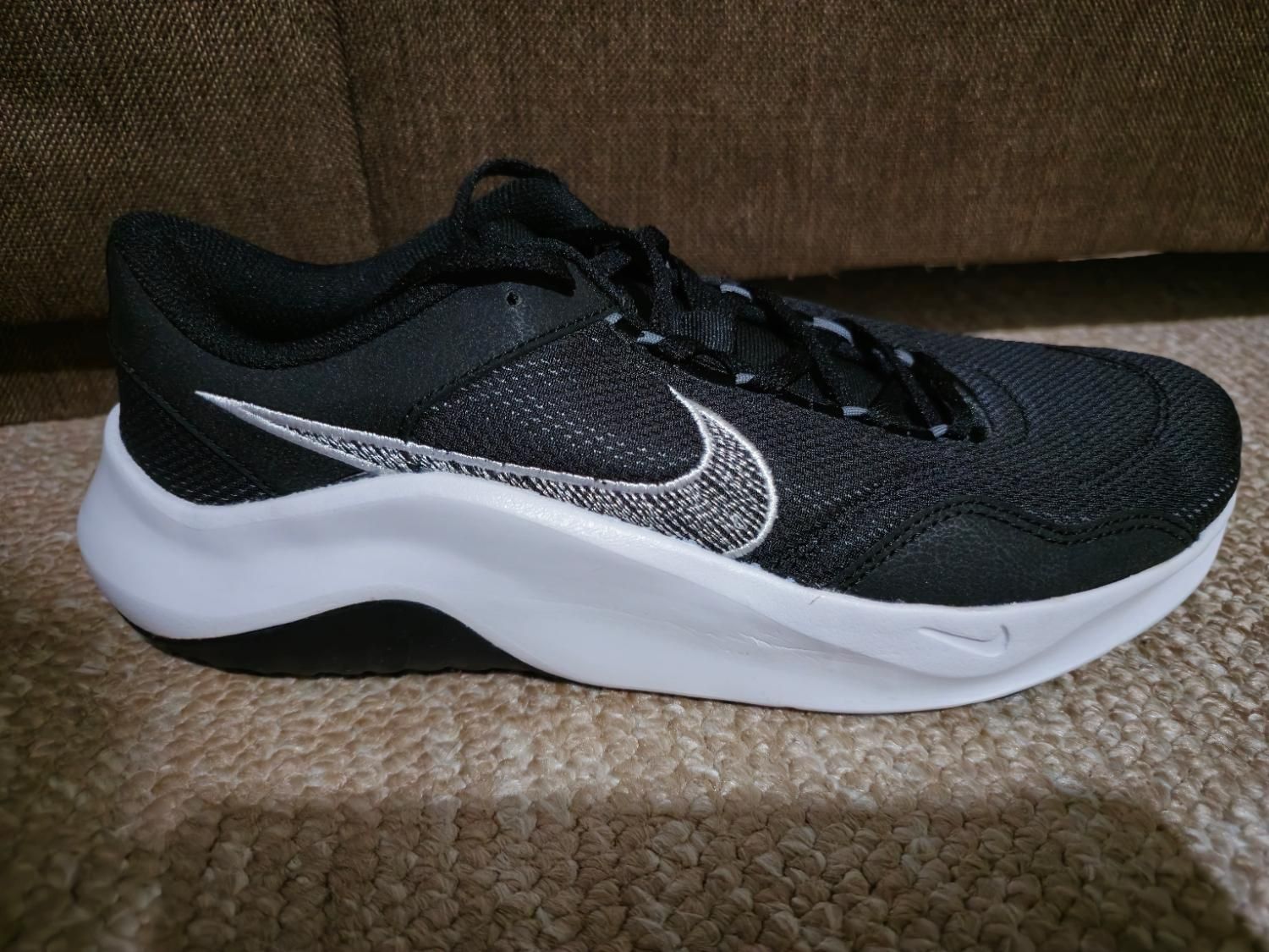 کتانی Nike Legend Essential 3 Next Nature اصل|کیف، کفش، کمربند|نور, |دیوار