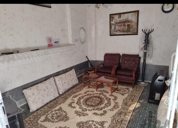 اجاره خانه ویلایی ۵۰ متری ۱ خوابه دربنی هاشمی|اجارهٔ خانه و ویلا|شیراز, مسلم|دیوار