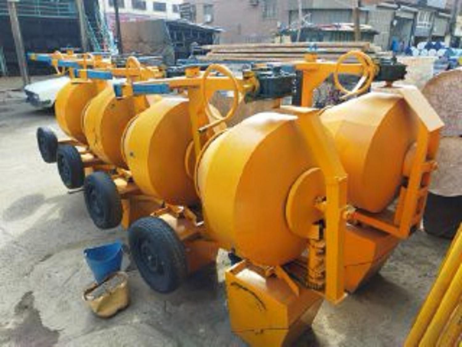 خلاته میکسر بتن ریزی خلاطه بتونیر بالابر ویبراتور|ماشینآلات صنعتی|بندر ماهشهر, |دیوار