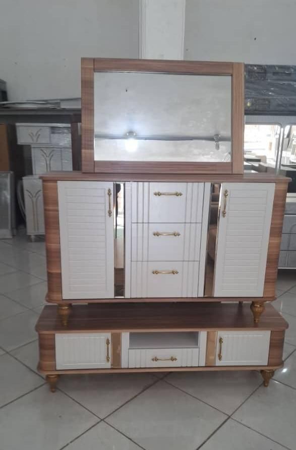 میز/ کنسول/ جلو مبلی|بوفه، ویترین، کنسول|قشم, |دیوار