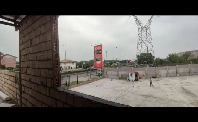 مغازه ۱۸۰۰ متری بر اصلی جاده رشت انزلی/ نمایشگاه|اجارهٔ مغازه و غرفه|رشت, گلسار|دیوار