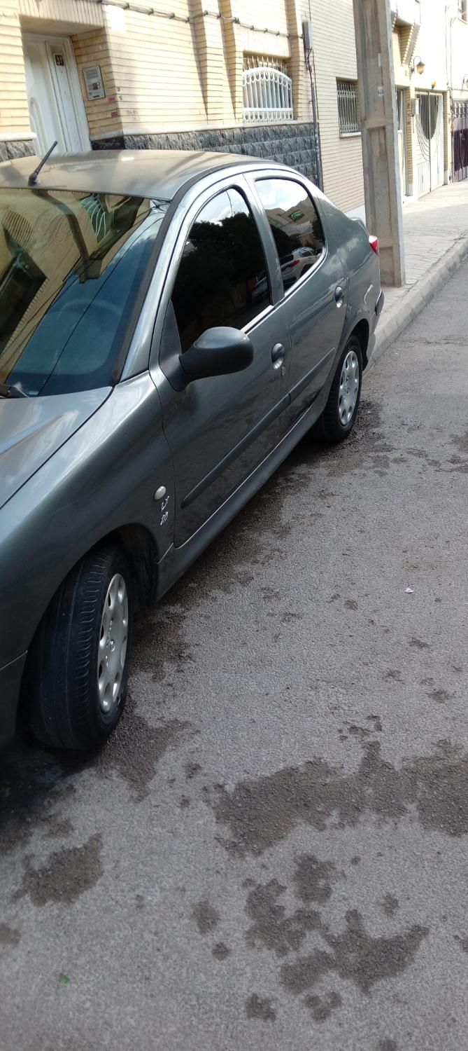 206 SD V8 خانگی|خودرو سواری و وانت|اصفهان, سپاهان‌شهر|دیوار