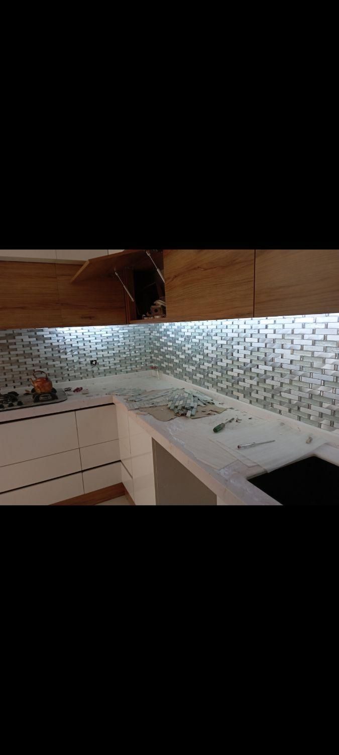 کاشی کاری ونصب سرامیک|خدمات پیشه و مهارت|کرج, شاهین‌ویلا|دیوار