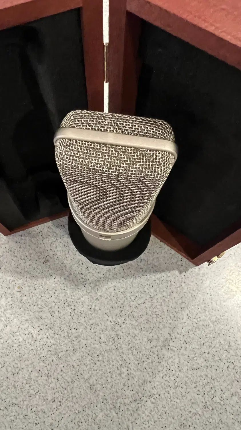 Neumann U87 Ai میکروفون استدیویی نویمن|آلات موسیقی|تهران, الهیه|دیوار