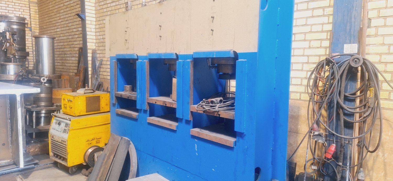 پرس،هیدرولیک لاستیک و  کشش|ماشین‌آلات صنعتی|تهران, شهرک دانشگاه|دیوار