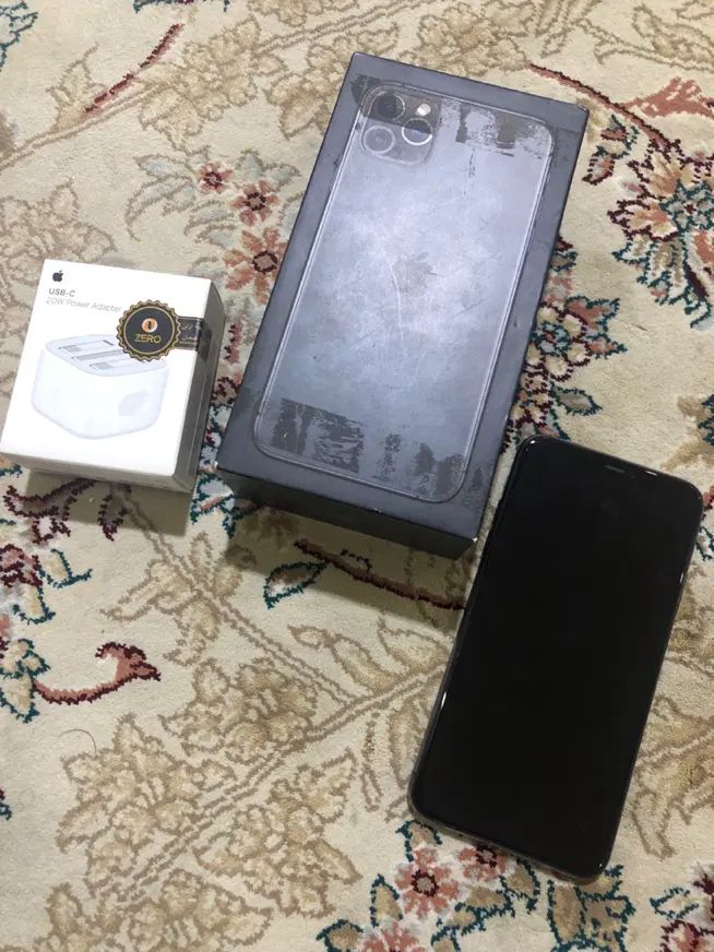 اپل iPhone 11 Pro Max با حافظهٔ ۶۴ گیگابایت|موبایل|تهران, بهارستان|دیوار