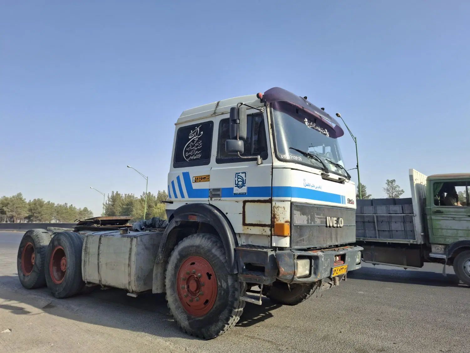 کشنده اویکو ۳۳۰|خودرو سنگین|اصفهان, گورت|دیوار