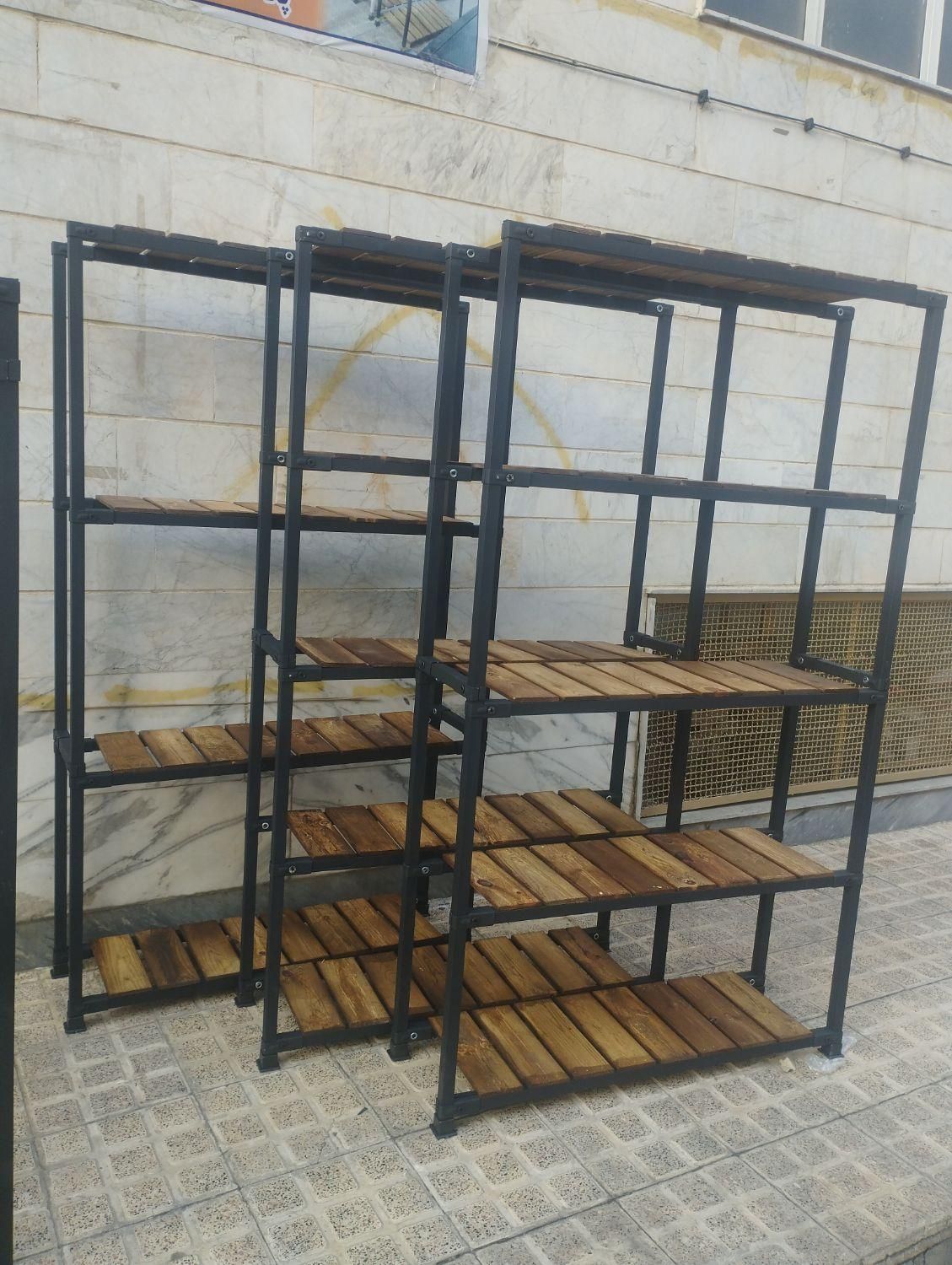 پازلی مدرن قفسه سبک جدید ویترین بوتیک|فروشگاه و مغازه|تهران, علی‌آباد|دیوار