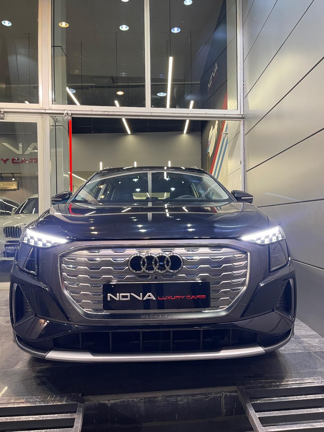audi مشکی سیلور تیپ ۳|خودرو سواری و وانت|شیراز, قدوسی شرقی|دیوار