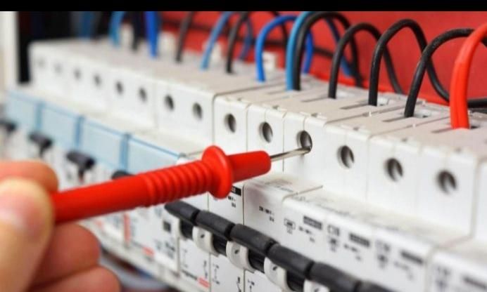 برقکار،نصاب کولر آبی، لوستر ،لاین نوری، آیفون|خدمات پیشه و مهارت|همدان, |دیوار