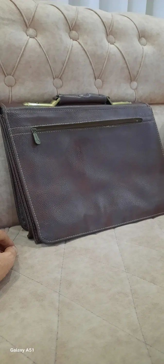 کیف چرم|کیف، کفش، کمربند|کرج, برغان|دیوار